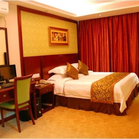 Vienna Hotel Shenzhen Train Station Branch Thẩm Quyến Ngoại thất bức ảnh